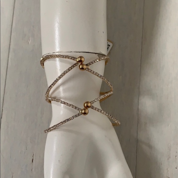 New Double Rhinestone bracelet. - Picture 2 of 2